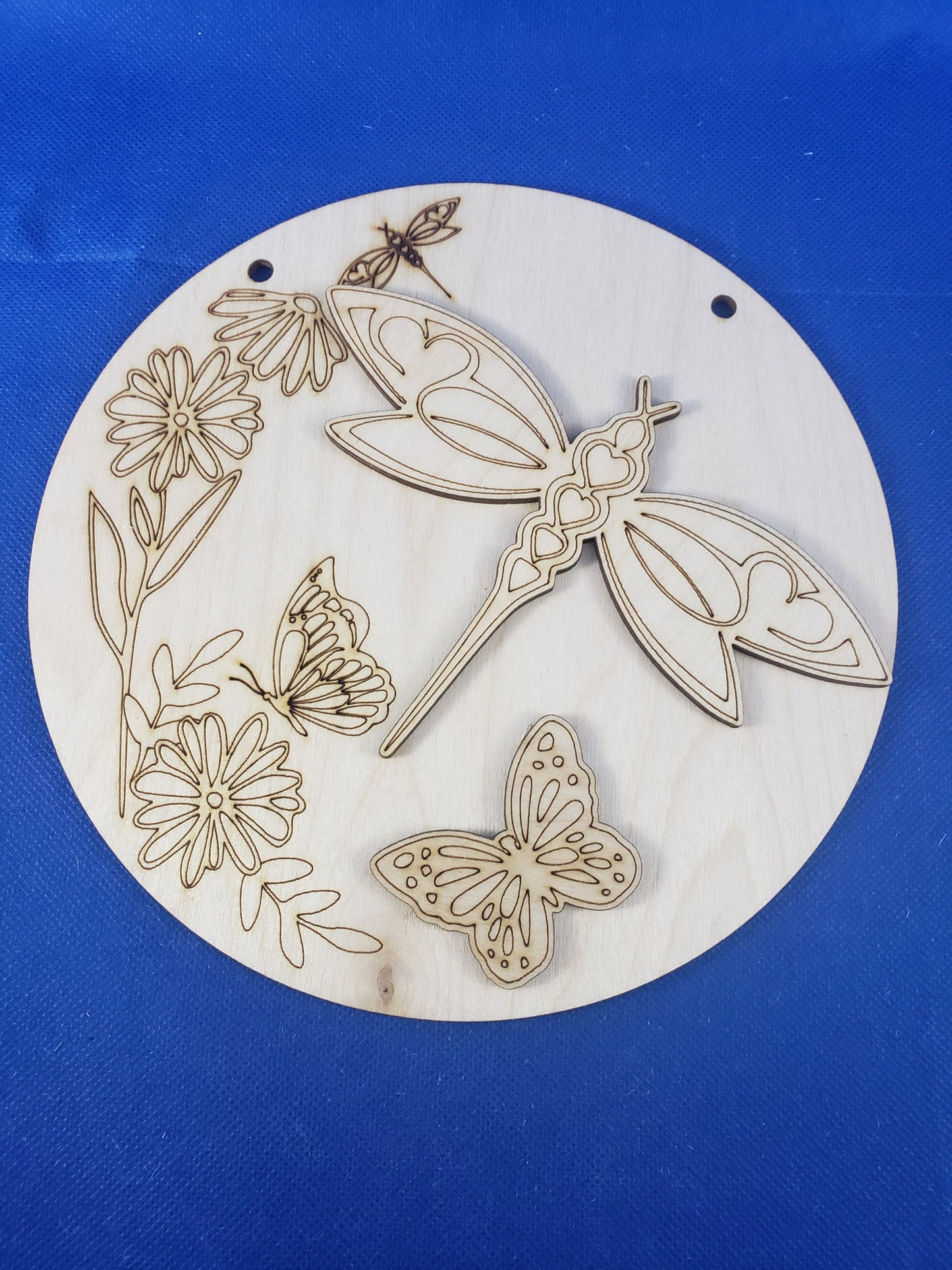 DIY Round Door Sign / Welcome Door Hanger / Dragonfly DIY / Paint Party / Wood Kit / Do It Yourself