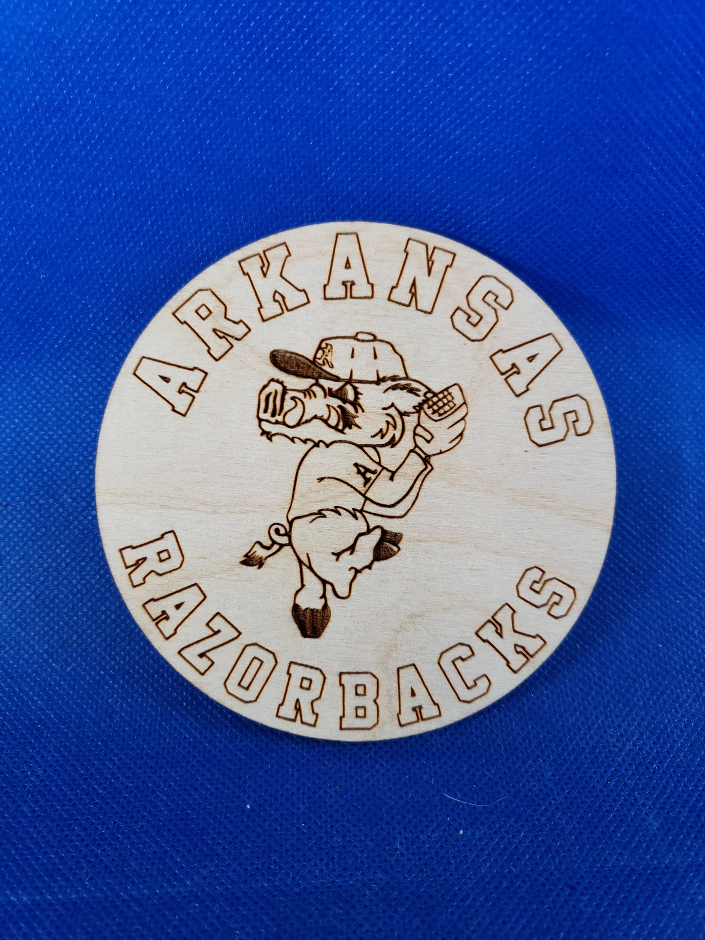 Arkansas Razorbacks Round-Laser cut natural wooden blank